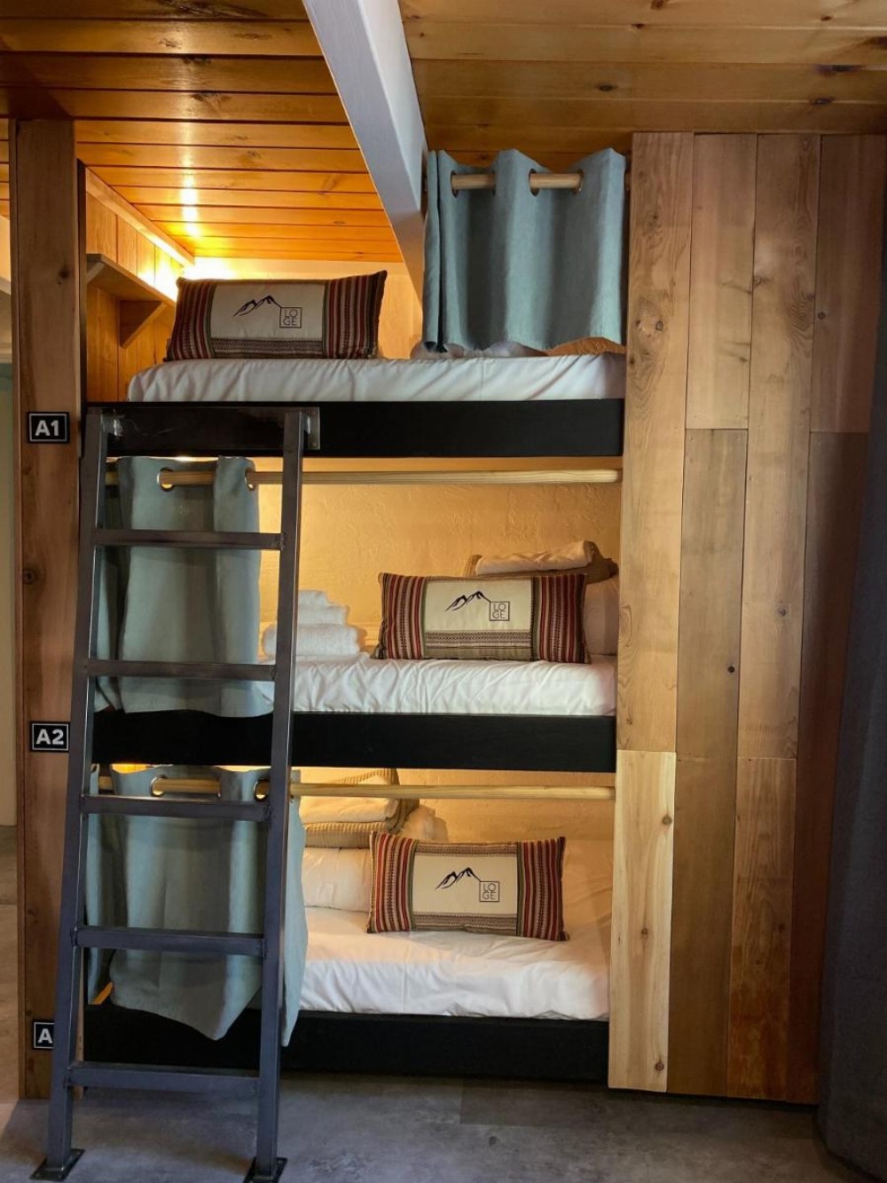 Room image 3